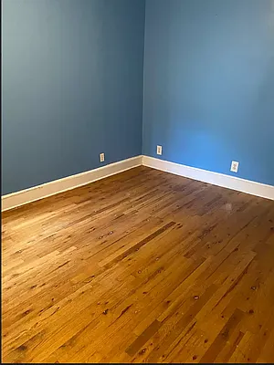 Rented by EXR | media 4