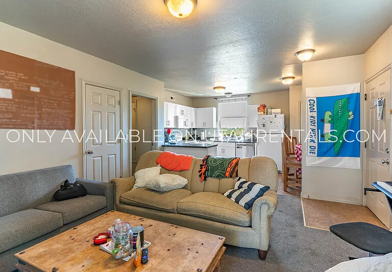 871 E 620 N #J2-1 — Photo 2