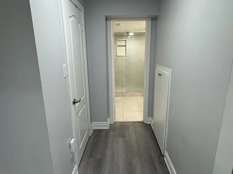 33 Bluffwood Cres — Photo 15
