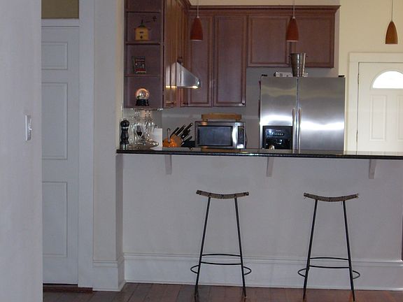 5th image of 5032 Annunciation St