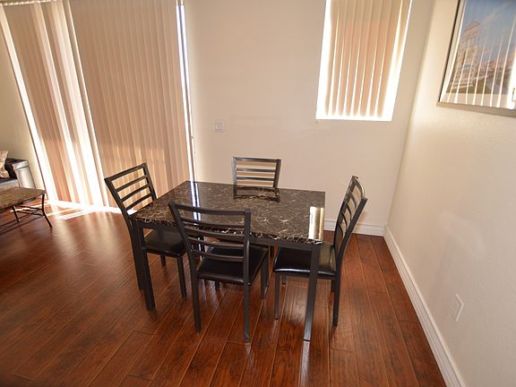 4th image of 220 E Flamingo Rd #420