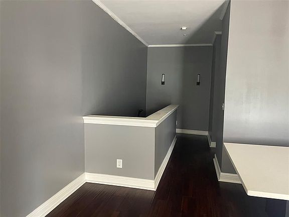 5th image of 216 20th St