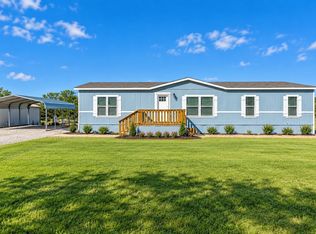 175 Cedar Dr, Azle, TX 76020