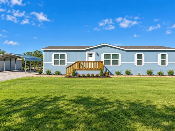 175 Cedar Dr, Azle, TX 76020