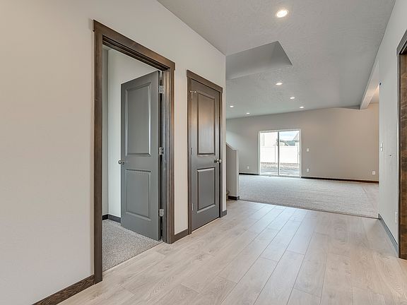 2nd image of 5053 W Gumwood Cir