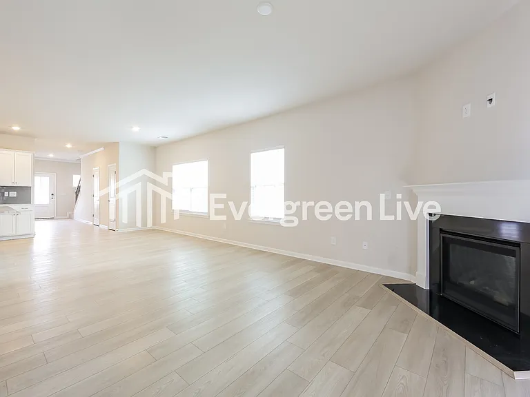 420 Lees Corner Ln — Photo 4