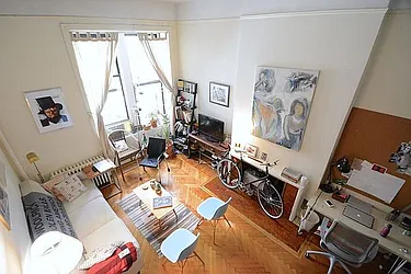 Rented by Cooper & Cooper Real Estate