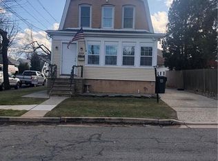 259 Grove St, Woodbridge, NJ 07095
