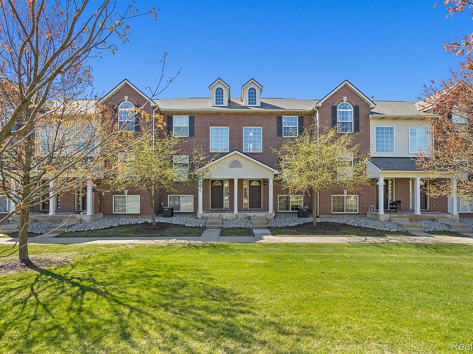 1st image of 3015 Orinoco Ln