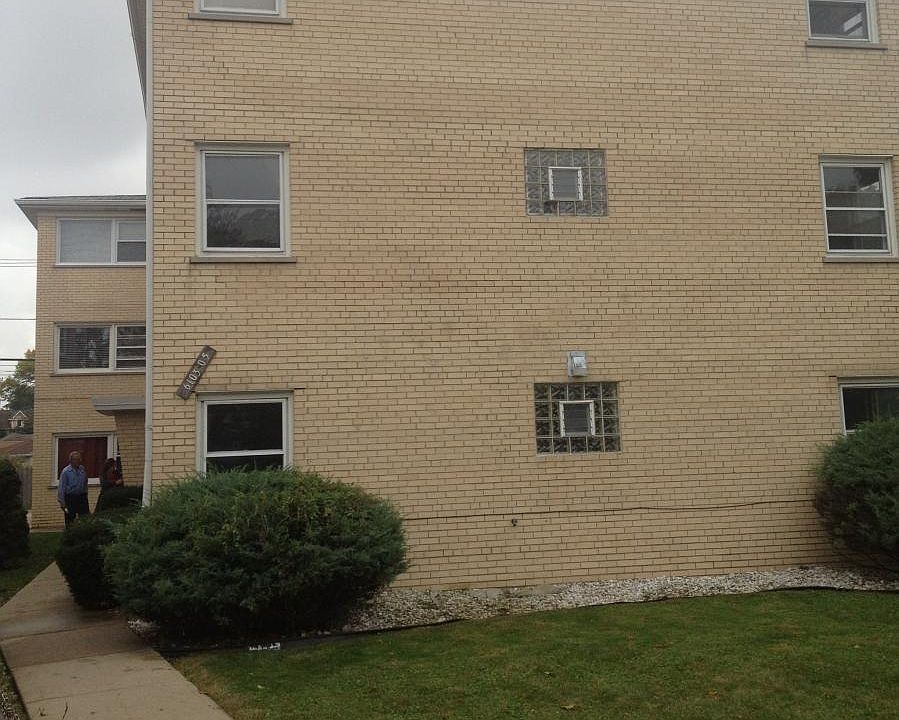 Condo is on the second (middle) floor