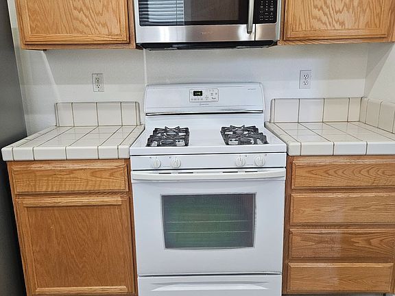 4th image of 1720 Somersby Ln