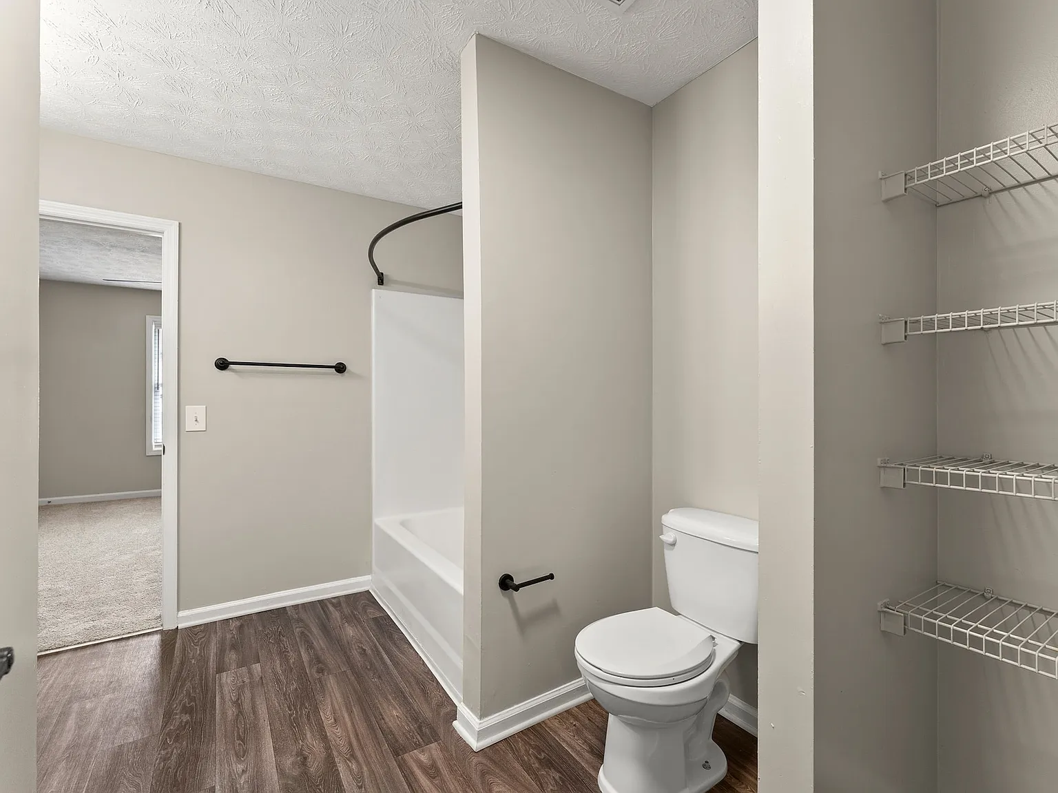 Brookwood Townhomes — Photo 4