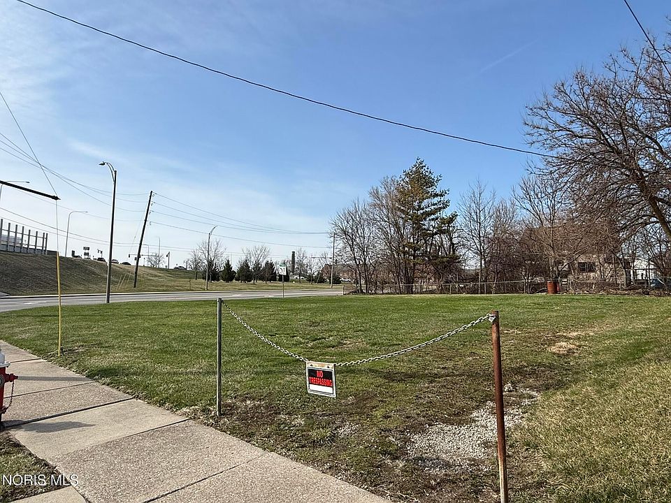 1st image of 3206 Upton Ave