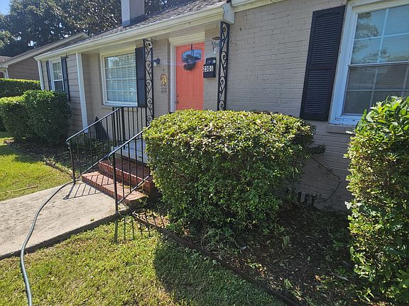 2nd image of 2301 E 41st St