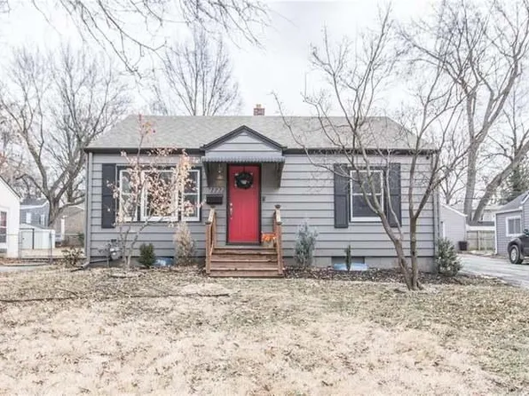 7727 Jefferson St, Kansas City, MO 64114