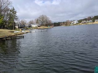 11850 Lakeside Dr N, Jerome, MI 49249