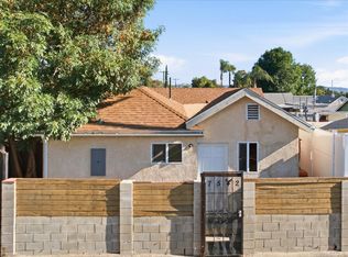 7542 White Oak Ave, Van Nuys, CA 91406
