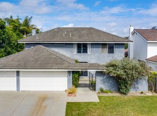 17422 Whetmore Ln, Huntington Beach, CA 92647