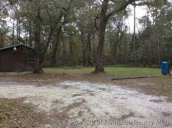 3rd image of 6298 Cedar Ln