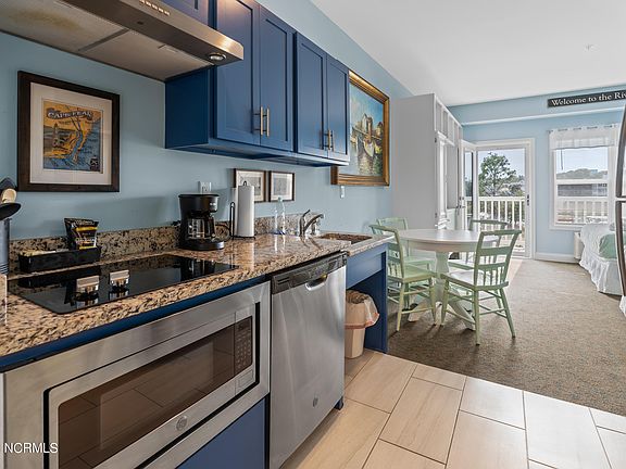 5th image of 704 E Moore Street #107