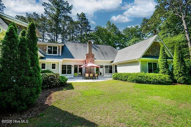 6 bed, 4.5 bath, 4700 sqft, $6,000 — Photo 4