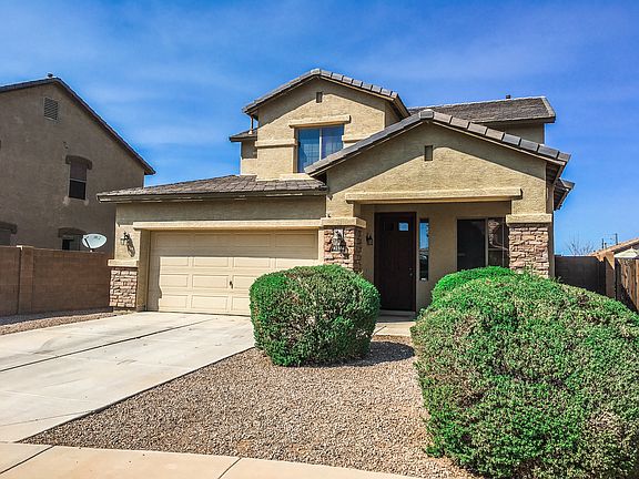 3rd image of 41564 W Cheyenne Ct