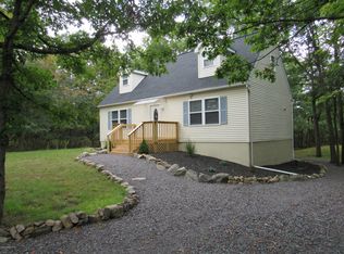 66 Basswood Ct, Albrightsville, PA 18210