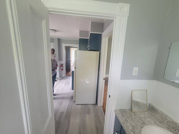 5th image of 508 Macdonald St Unit 1