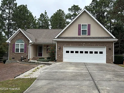 7 Moore Dr Photo 1