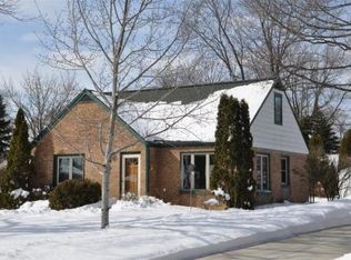 1531 S 168th St, New Berlin, WI 53151