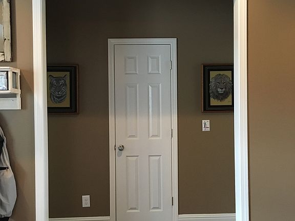 5th image of 3285 Blackford Pkwy
