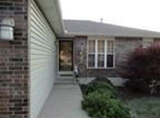2016 S Warren Ave, Sedalia, MO 65301