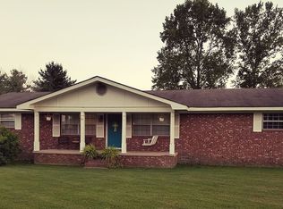 653 Sunset Dr, Ider, AL 35981