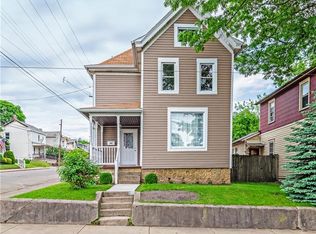 399 Pennsylvania Ave, Rochester, PA 15074