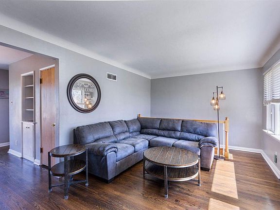 2nd image of 9501 Koerber Ln