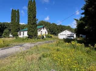 195 State Highway 150, Guilford, ME 04443