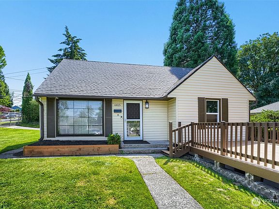 2nd image of 6815 S 120th Place