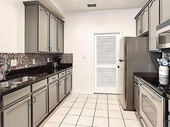 4th image of 3311 Whitestone Cir Unit 301