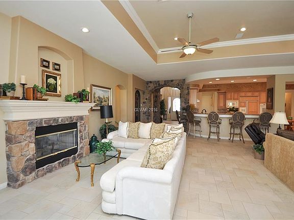 3rd image of 9613 Queen Charlotte Dr