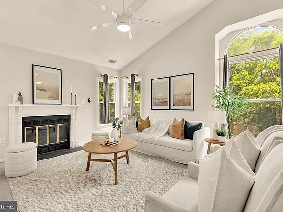 5th image of 3153 Anchorway Ct