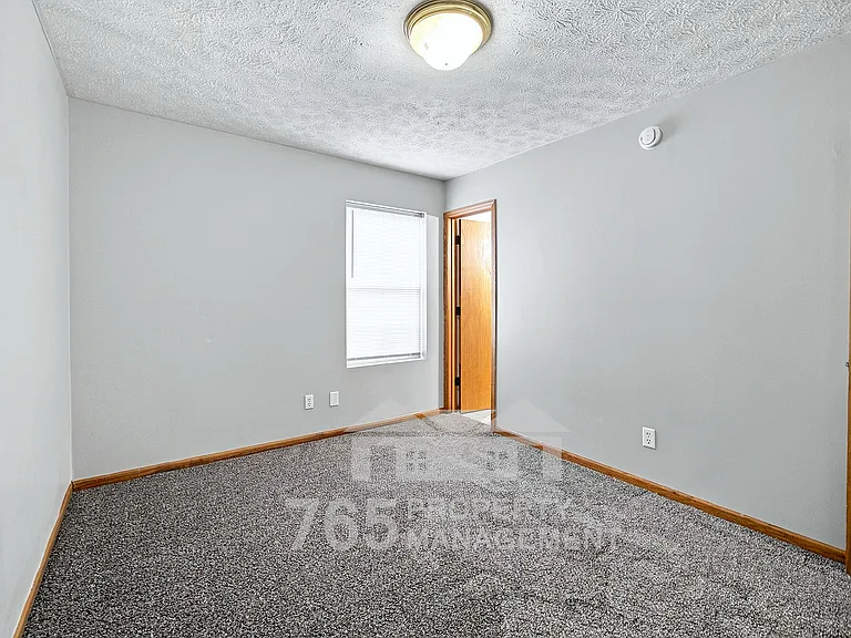 1214 S 3rd St #B — Photo 16