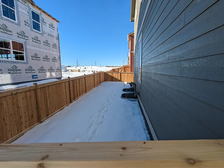9017 Redfield Ln — Photo 22