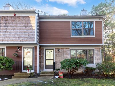 195 Falmouth Road APT 19F, Mashpee, MA, 02649