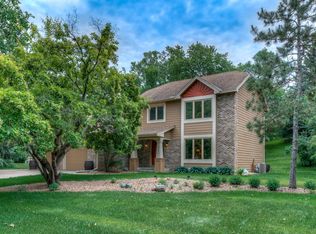 8183 Galway Rd, Woodbury, MN 55125