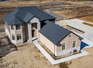 52779 Char Marie 7 Dr, Macomb Township, MI 48042