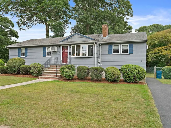 14 Gerald Ave, Randolph, MA 02368