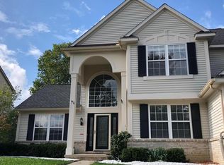 3169 Shamrock Ct, Ann Arbor, MI 48105