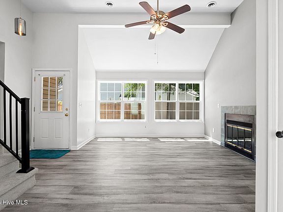 5th image of 159 NW 9th Street