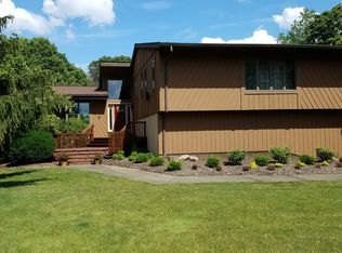 1015 Dogwood Ter, Akron, OH 44321