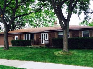 1495 Royal Blvd, Elgin, IL 60123